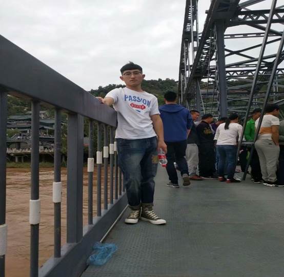 杨凯